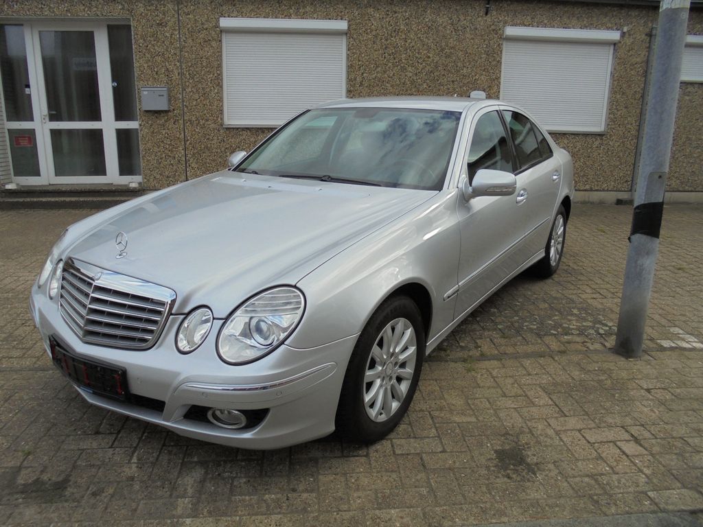 Bild des Angebotes Mercedes-Benz E 200 Kompressor Elegance Automatik