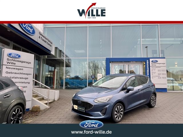 Ford Fiesta Titanium Adaptive-LED Sicherheits-/Winter