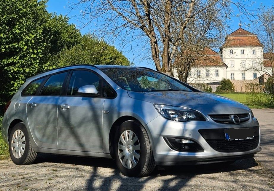 Bild des Angebotes Opel Astra Sports T. 1.6 CDTI eco Sel. 81 S/S 97g...