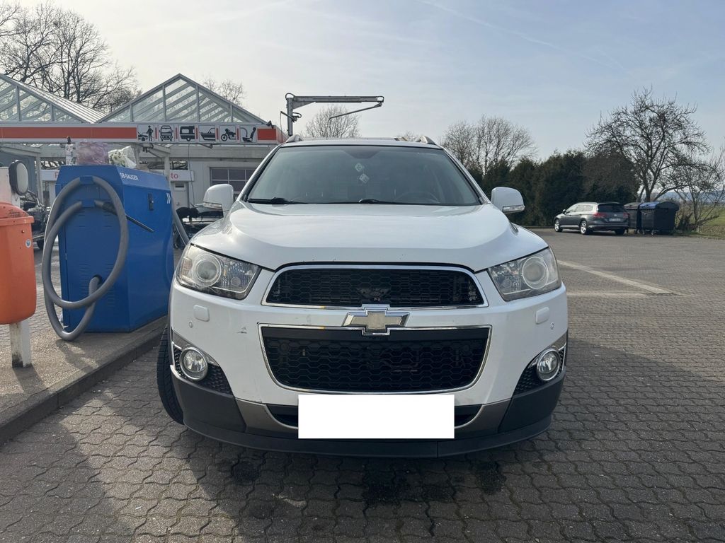 Bild des Angebotes Chevrolet Captiva 2.2 LT+ Auto 4WD 7-Sitzer LT+