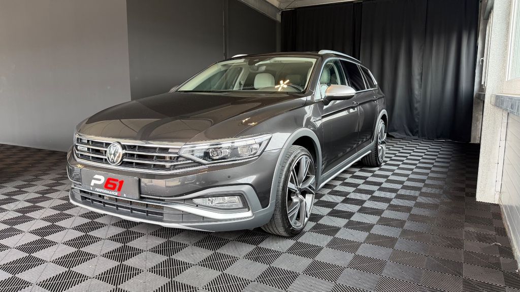 Bild des Angebotes Volkswagen Passat Alltrack/ Pano/ Kamera/ Massage/Sitzklima