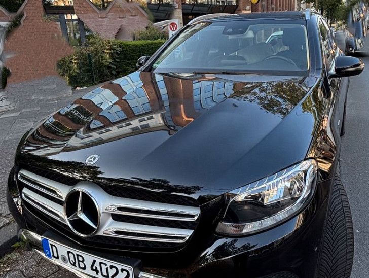 Bild des Angebotes Mercedes-Benz GLC 350 e 4MATIC  Hybrid /Benzin