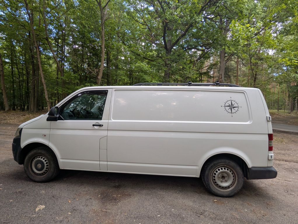 Bild des Angebotes Volkswagen VW T5 Transporter Langer Radstand, Camperausbau