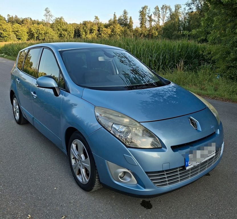 Bild des Angebotes Renault Grand Scenic Dynamique 2.0 16V 140 CVT Dynamique