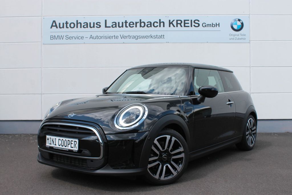 Bild des Angebotes MINI Cooper Autom. NAVI, LED, PDC+PA, SHZ, DA, 17"