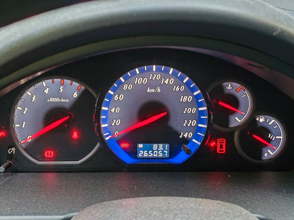 Mitsubishi Grandis 2.0 Intense 7-Sitzer Intense