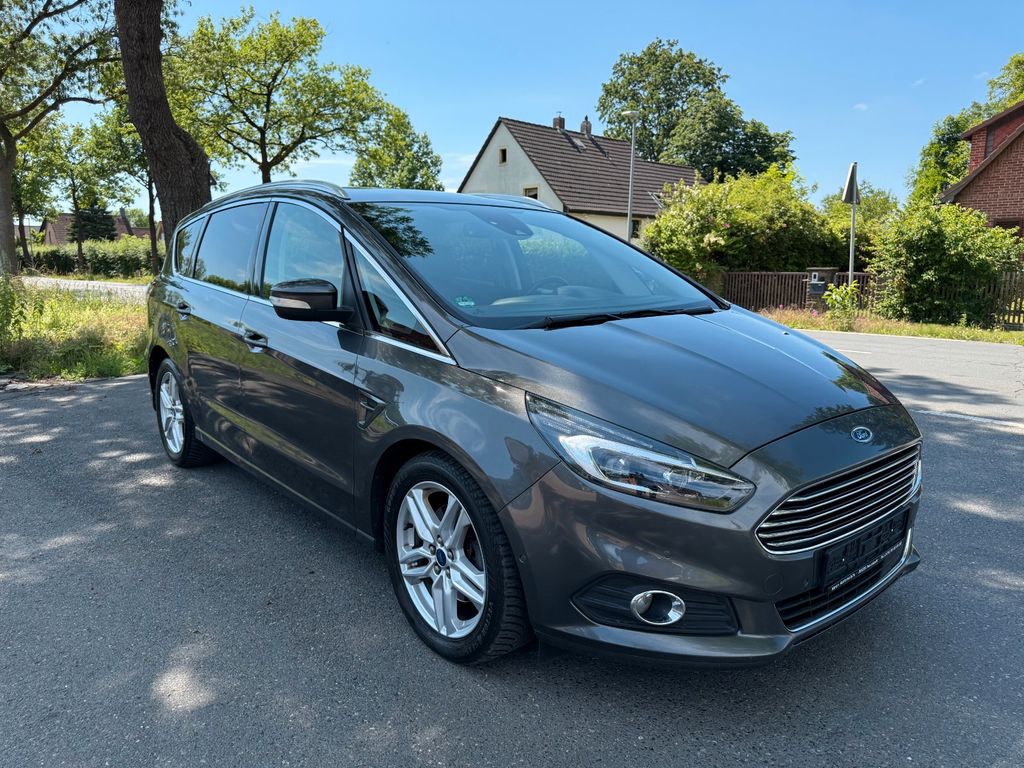 Bild des Angebotes Ford S-Max 2,0 EcoBlue 140kW Titanium Auto Titanium