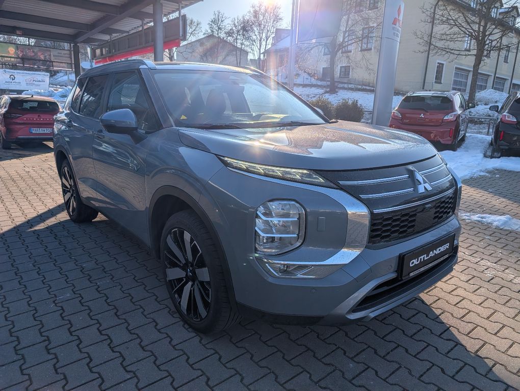 Bild des Angebotes Mitsubishi Outlander 2.4L PHEV Intro Edition