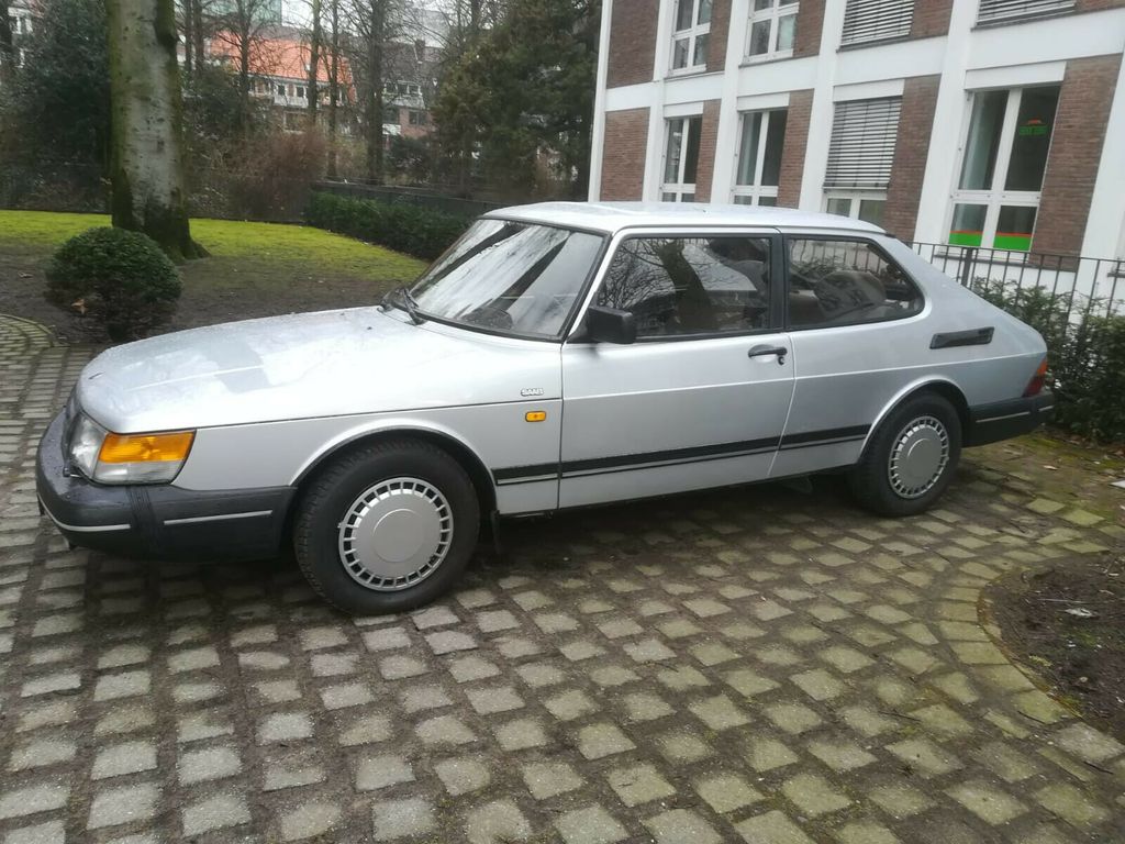 Bild des Angebotes Saab 900 i,  Oldtimer mit H-Kennzeichen und Gutachten