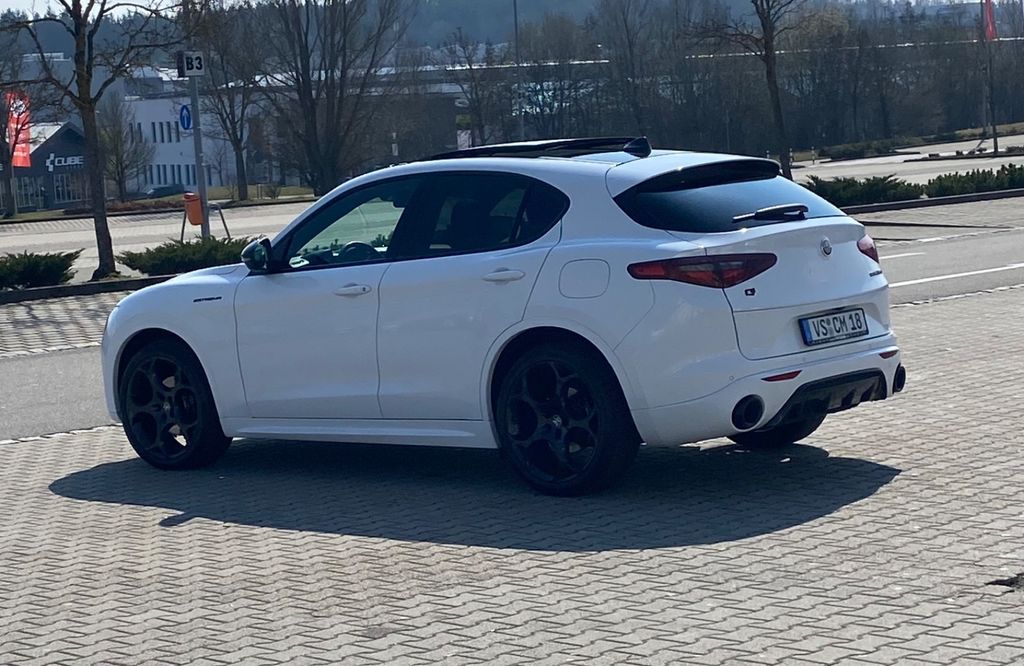 Bild des Angebotes Alfa Romeo Stelvio 2.0 Turbo 16V 206kW Estrema AT8-Q4 E...