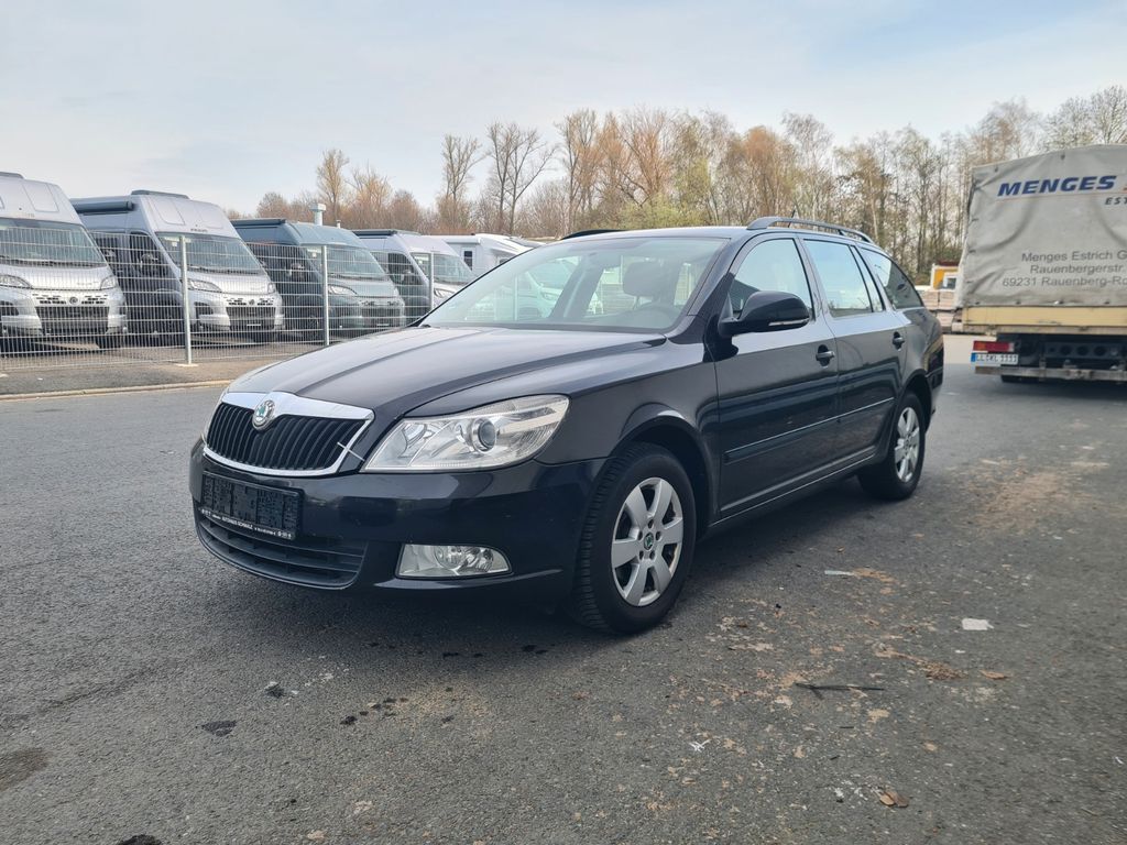Bild des Angebotes Skoda Octavia Combi Elegance 1-Hd Tüv Service Neu