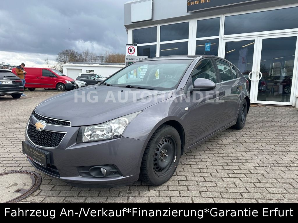Bild des Angebotes Chevrolet Cruze Hatchback Kamera Navi