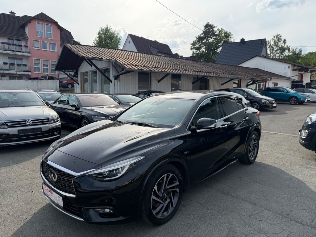 Bild des Angebotes Infiniti Q30 2.2 d AWD City Black Edition
