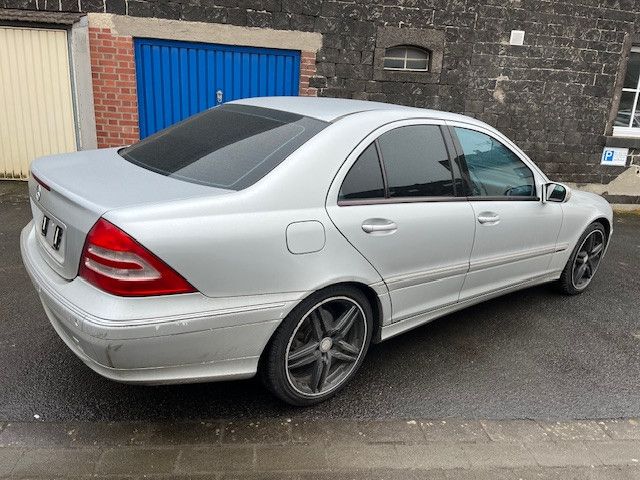 Bild des Angebotes Mercedes-Benz C 240 AVANTGARDE RFK ALU LEDER