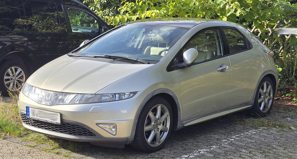 Bild des Angebotes Honda Civic 1.8 i-SHIFT Executive