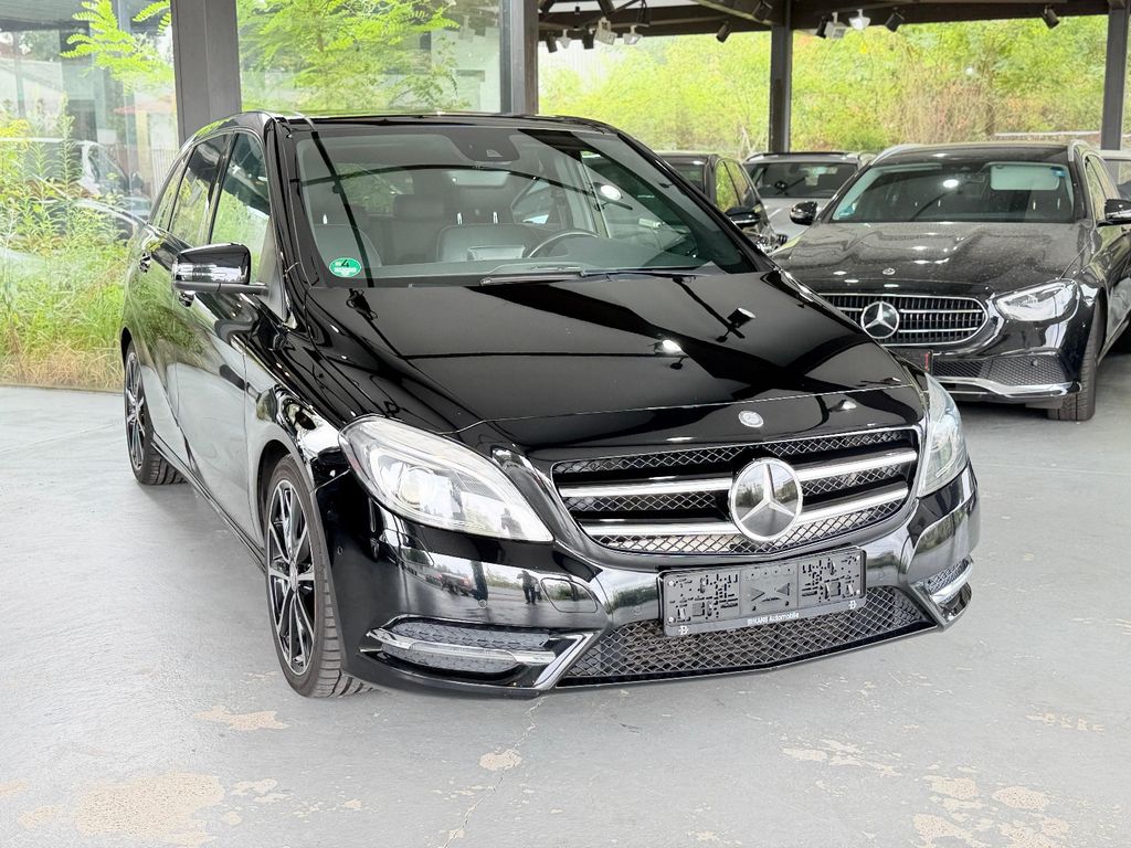 Bild des Angebotes Mercedes-Benz B220 CDI/d PANO/AHK/TOT/LEDER/KAMERA/NIGHT/