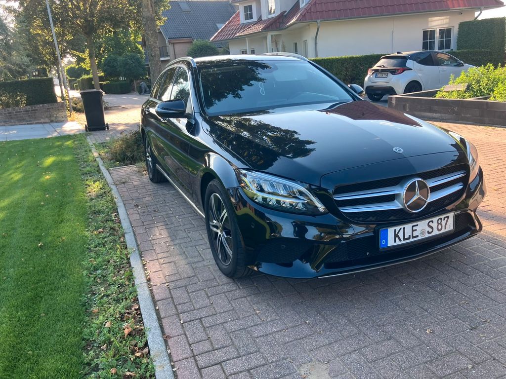 Bild des Angebotes Mercedes-Benz C 180 d T