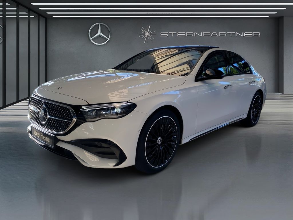 Bild des Angebotes Mercedes-Benz E 400 e 4M AMG+SUPERS.+LEDER+HUD+AIRMATIC+PANO