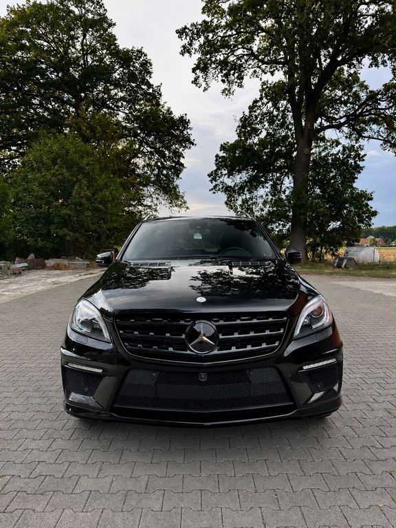 Bild des Angebotes Mercedes-Benz ML 63 AMG ML 63 4MATIC
