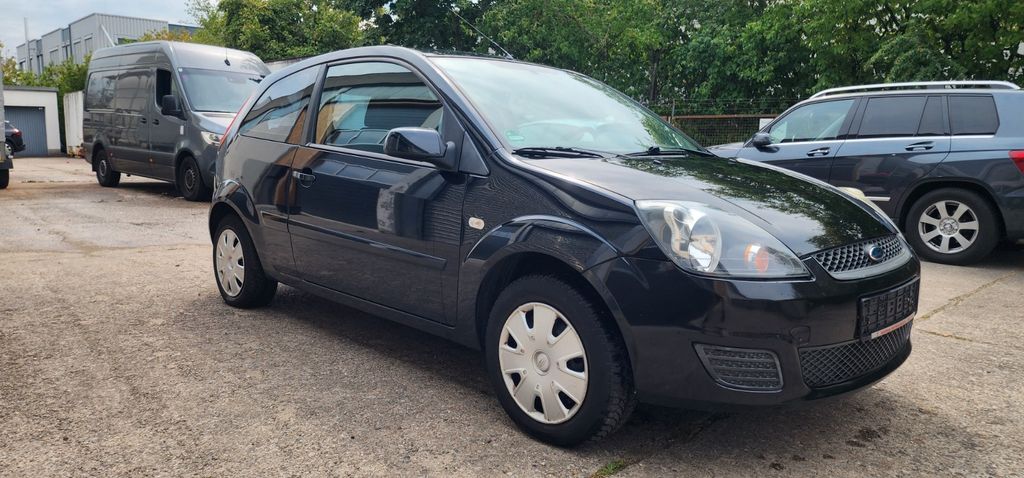 Bild des Angebotes Ford Fiesta 1,4 Ghia Autom. Ghia