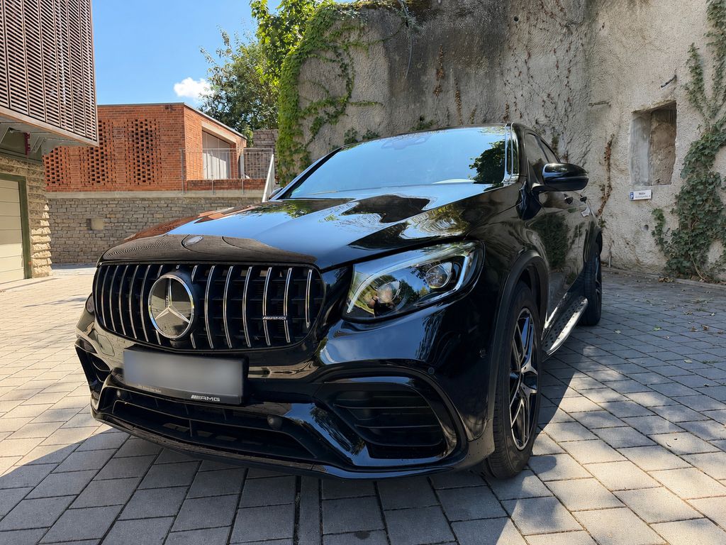 Bild des Angebotes Mercedes-Benz GLC 300 4MATIC AMG Line Coupé Autom. AMG Line