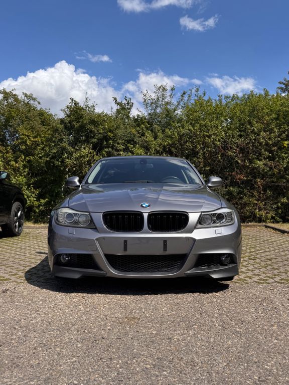 Bild des Angebotes BMW 325i - e90
