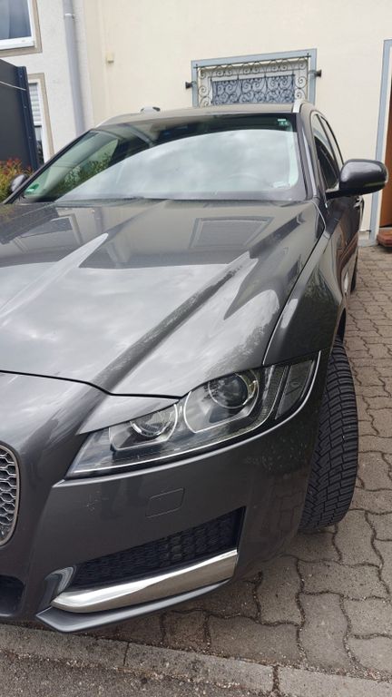 Bild des Angebotes Jaguar XF 30d 300PS Portfolio Sportbrake Automatik ...