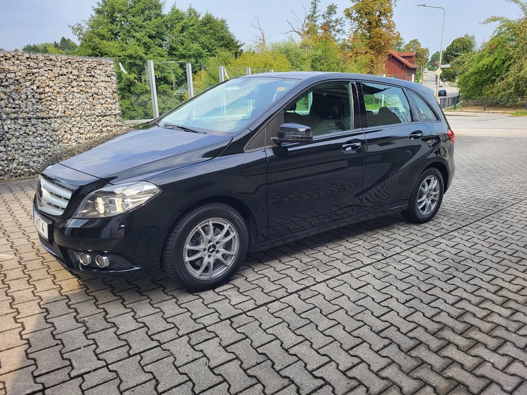 Bild des Angebotes Mercedes-Benz 220CDI, AUTM, Temp,AHK, Lord.,170PS,TOP,