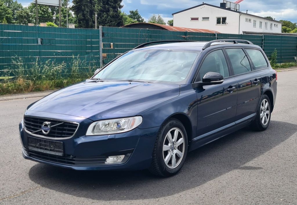 Bild des Angebotes Volvo V70 Kombi Linje Svart/Automatik/Navi/Xenon/Leder