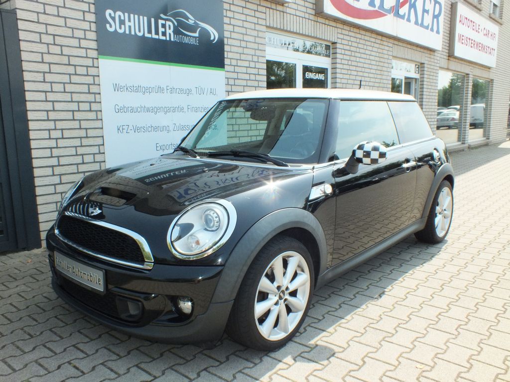 Bild des Angebotes MINI Cooper S / Kliamaautom/Leder/Navi/Panorama/Xenon