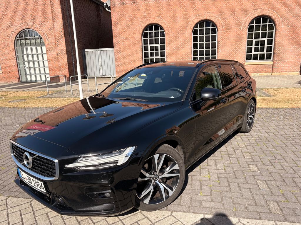 Bild des Angebotes Volvo V60 D4 Geartronic Momentum Pro Momentum Pro