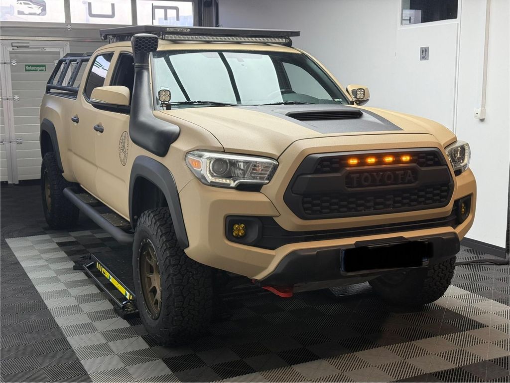 Toyota Tacoma