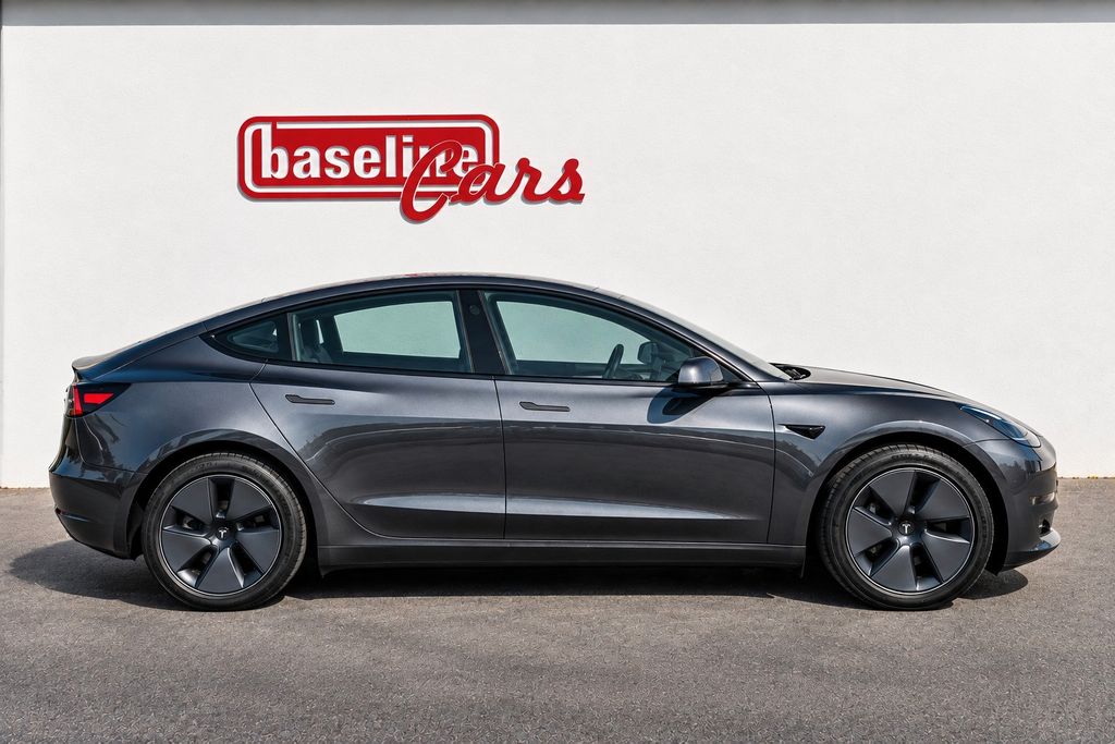 Bild des Angebotes Tesla Model 3 Basis RWD 1.Hdn unfallfrei TOP!!!