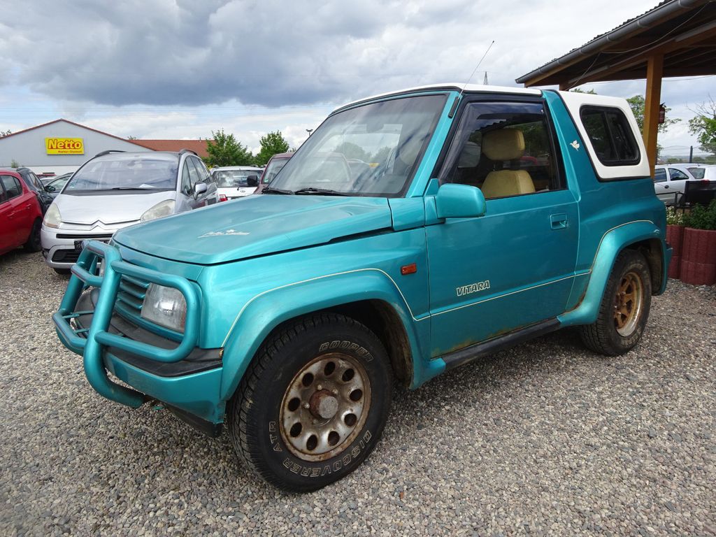 Suzuki Vitara 1.6 Deluxe
