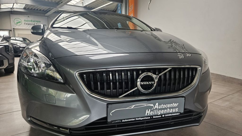 Bild des Angebotes Volvo V40 Kinetic 1.Hand Navi Alu Allwetter