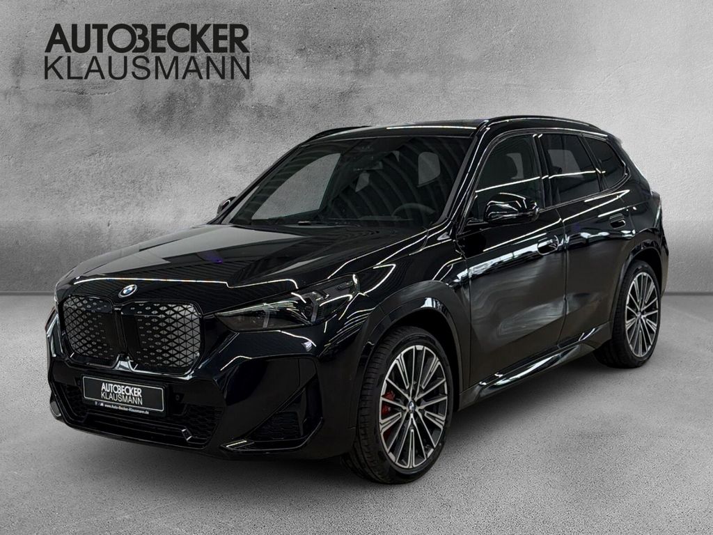 BMW iX1 xDrive30 M Sport Pro LMR 20'' Park-Assistent