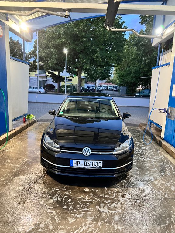 Bild des Angebotes Volkswagen Golf 1.6 TDI SCR Comfortline Comfortline