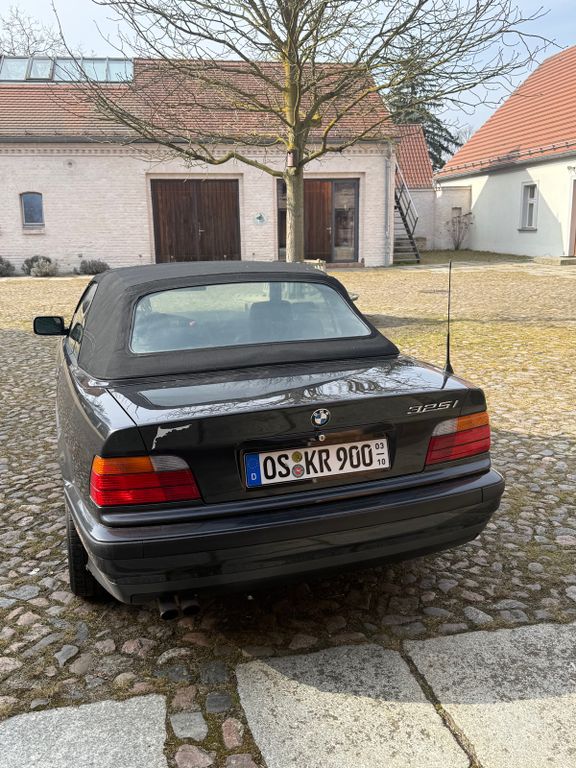 BMW 325 Cabrio Oldtimer 1994er  E36
