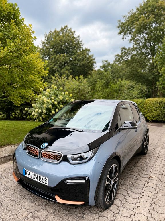 Bild des Angebotes BMW i3s (120 Ah), 135kW s Unique einer von nur 600