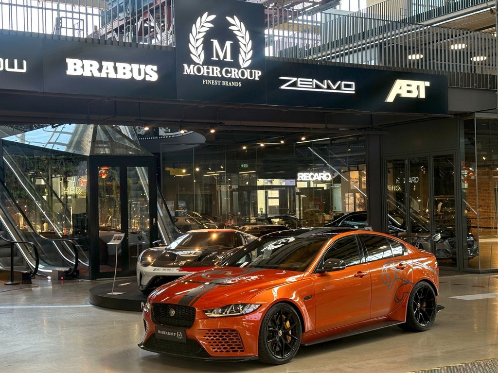 Bild des Angebotes Jaguar XE SV Project 8/Track-Pack/Carbon-Ceramic-Brake