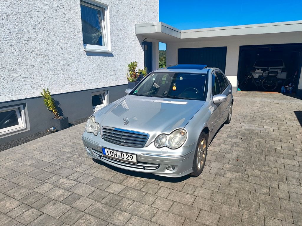Bild des Angebotes Mercedes-Benz C 280 4MATIC Classic Elegance AMG Look