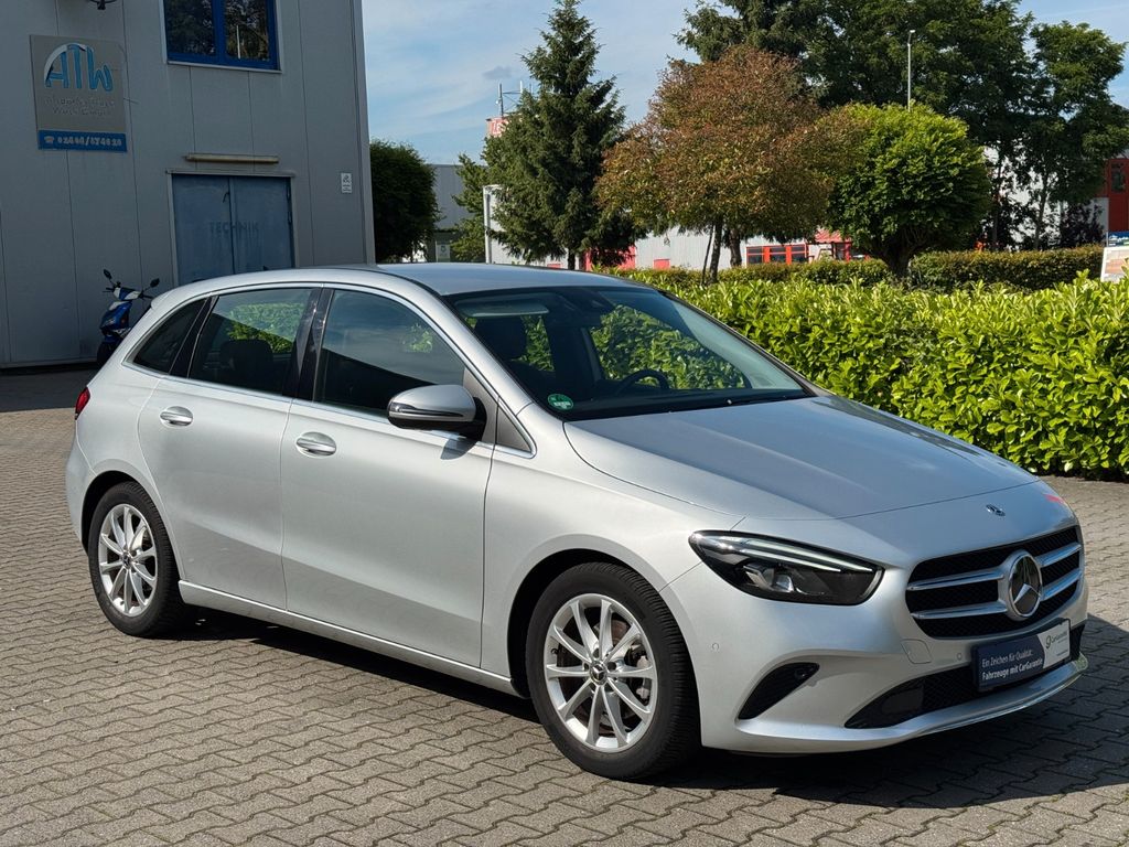 Bild des Angebotes Mercedes-Benz B 180 d Garantie*Keyless*Kamera*LED*Navi*MBUX *