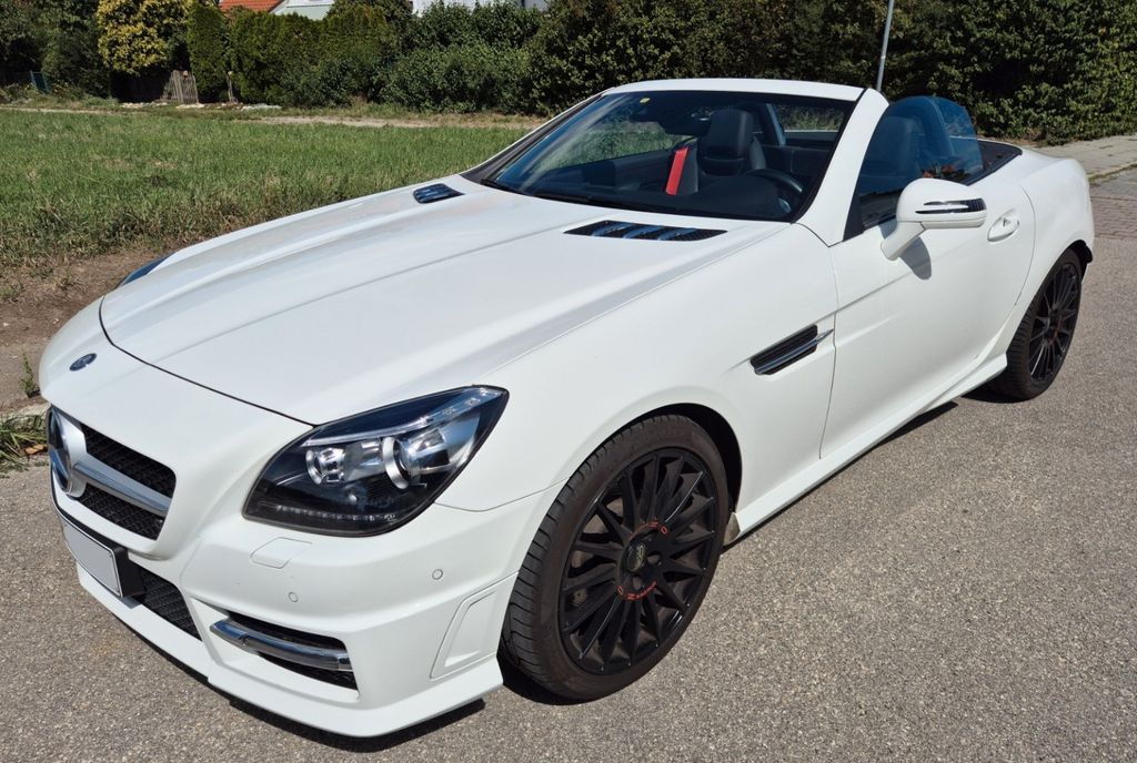 Bild des Angebotes Mercedes-Benz SLK 250 AMG Line
