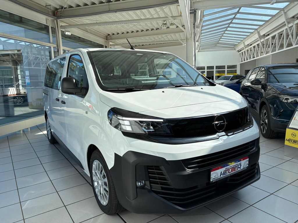Bild des Angebotes Opel Vivaro Kombi 2,2D 132kw AT-8