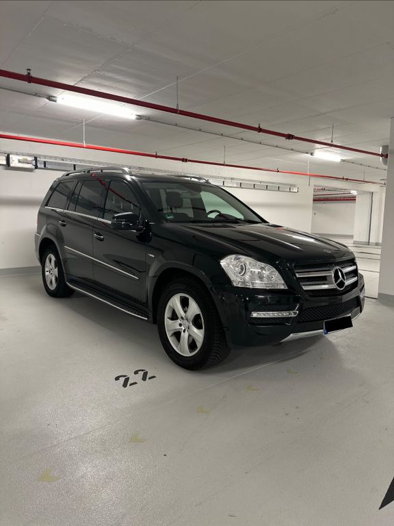 Bild des Angebotes Mercedes-Benz CDI 4MATIC/7-Sitzer, Allrad,Kamera