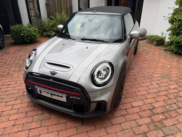 Bild des Angebotes MINI John Cooper Works Cabrio JCW Cabrio Essentia...