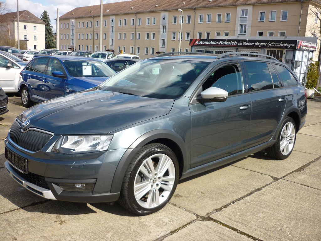Bild des Angebotes Skoda Octavia 2.0 TDI Combi DSG 4x4 Scout