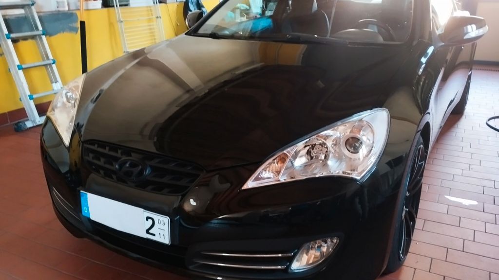 Hyundai Genesis 3.8 V6 Automatik -