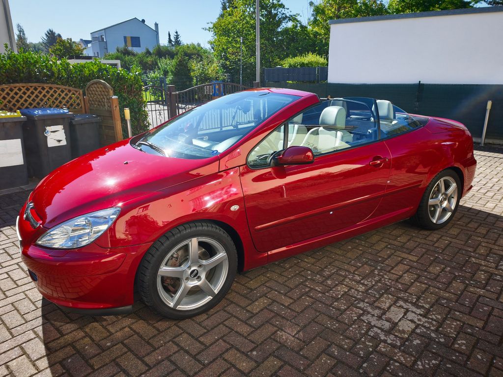 Bild des Angebotes Peugeot Sammlerstück Peugeot Cabrio Sport, 307 CC,177PS