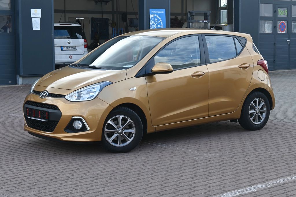 Bild des Angebotes Hyundai i10 1.0 FIFA World Cup Edition
